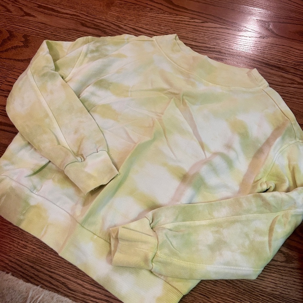 Anthropologie Yellow and Cream Tie-Dye Sweatshirt